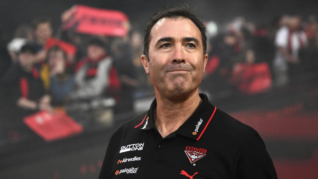 'No knee-jerk reaction': Bombers coach on grim opening