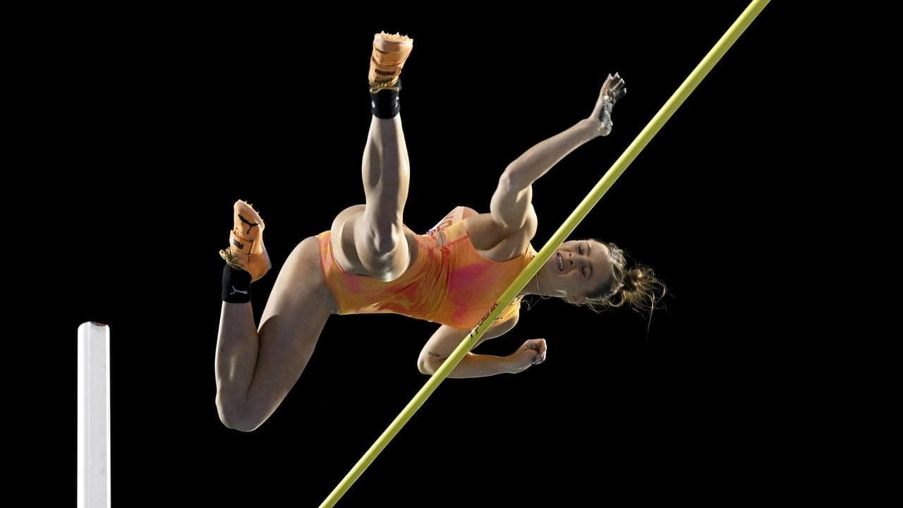 'Nowhere to hide' for Olympic champ in comeback step