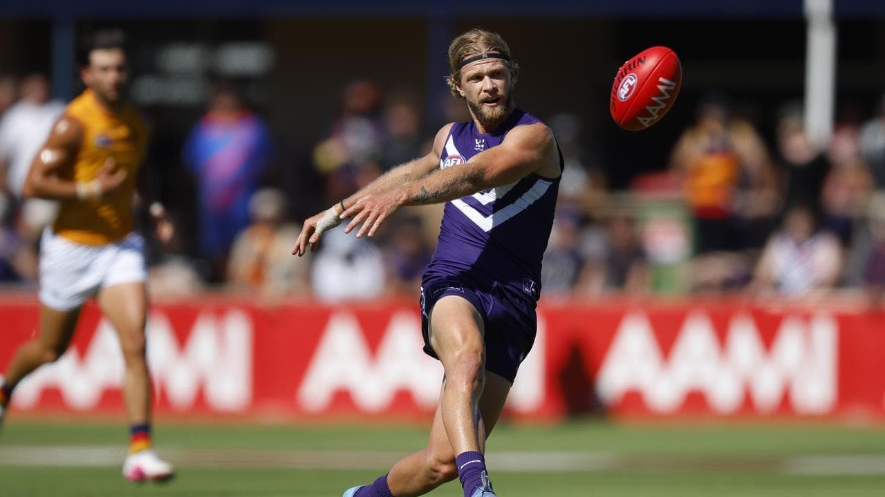 Fast-starting Dockers set to face cyclone's wrath