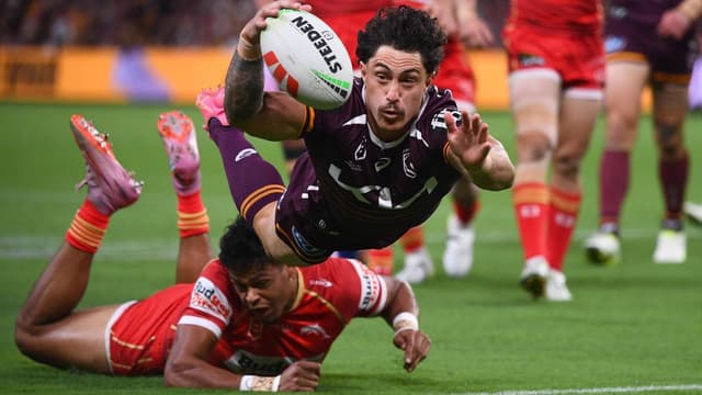 Broncos end turbulent week with win in Dolphins derby