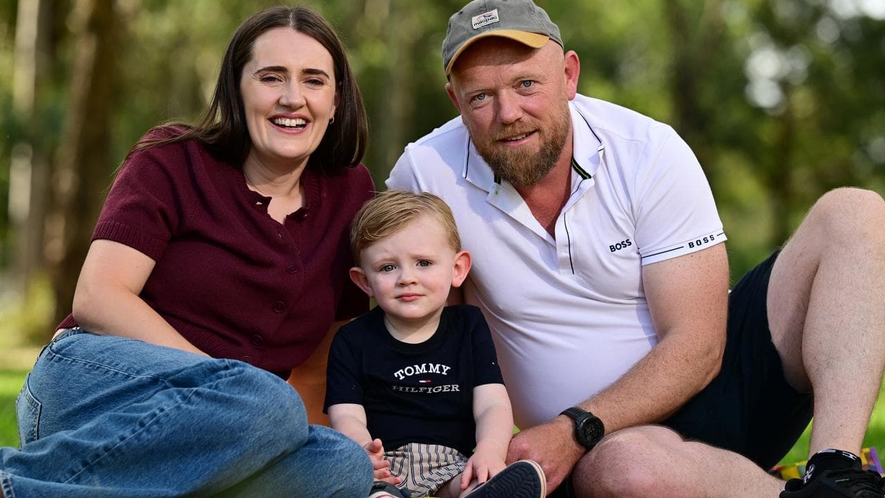 Cancer survivor's parents walk to give others hope