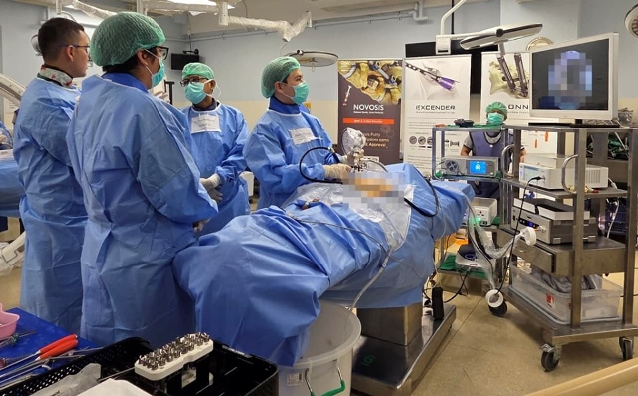 CGBIO Showcases Minimally Invasive Spine Surgery Techniques in Thailand: "Smaller Incisions, Faster Recovery"