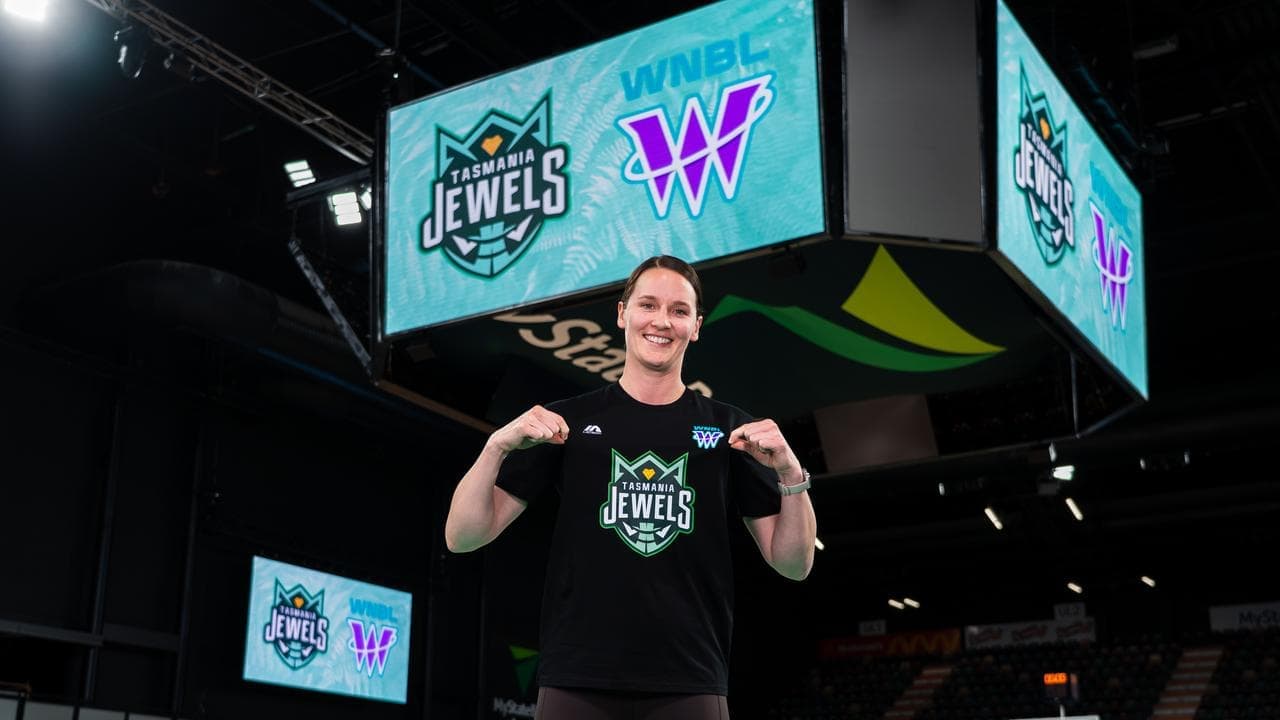 'Underdog': Jewels to build team as free agency begins