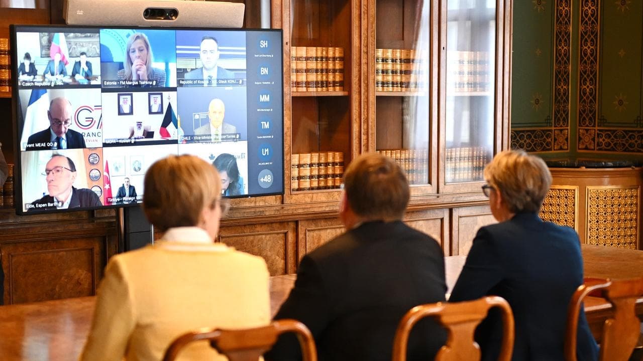 Australia joins oil crisis talks ahead of key UN vote