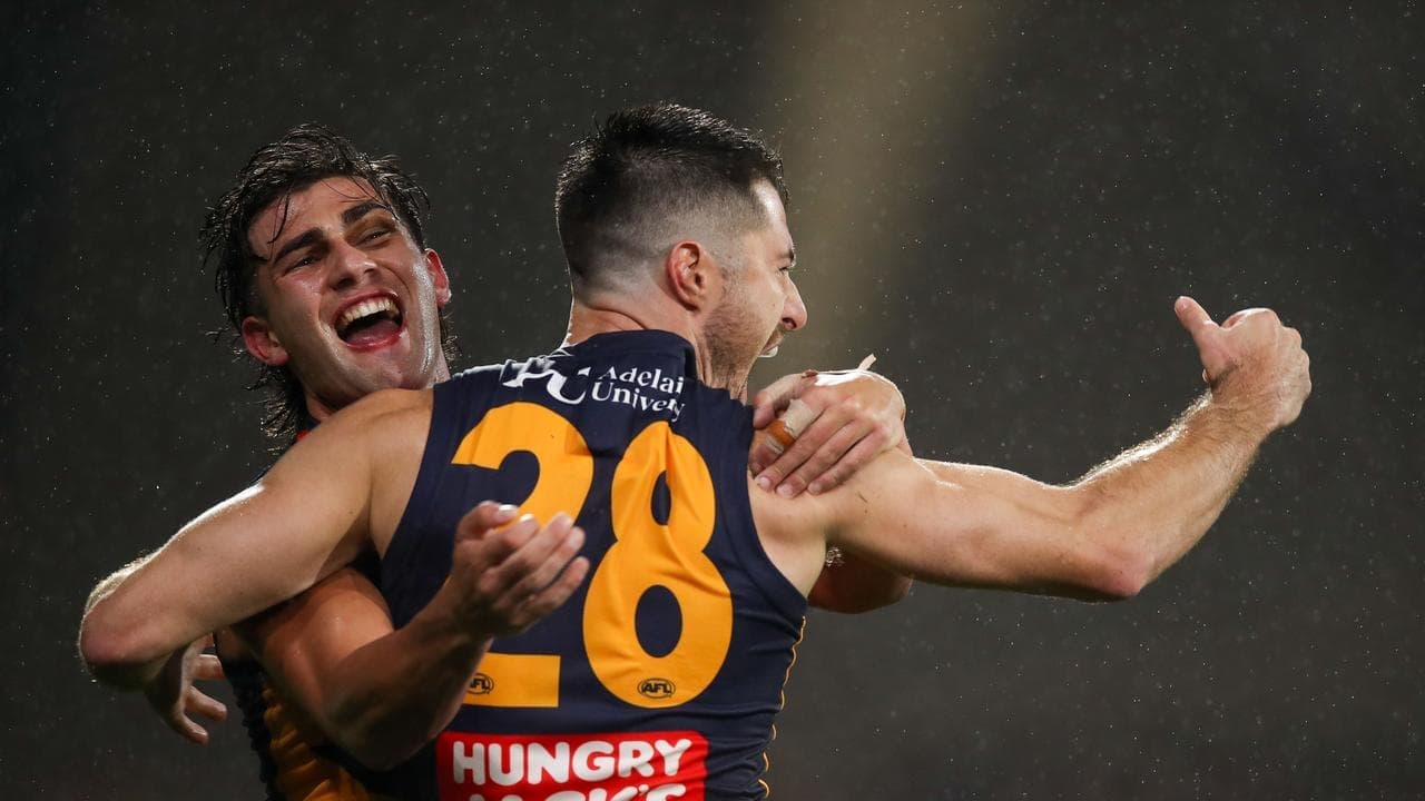 Crows' second term sinks Blues in Gather Round opener