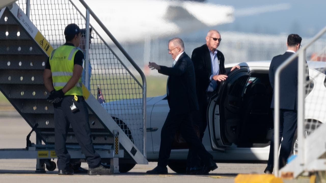 PM eyes fuel security deal ahead of Singapore talks