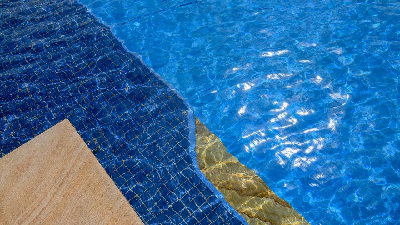 Human rights scrutiny over Indigenous families pool ban