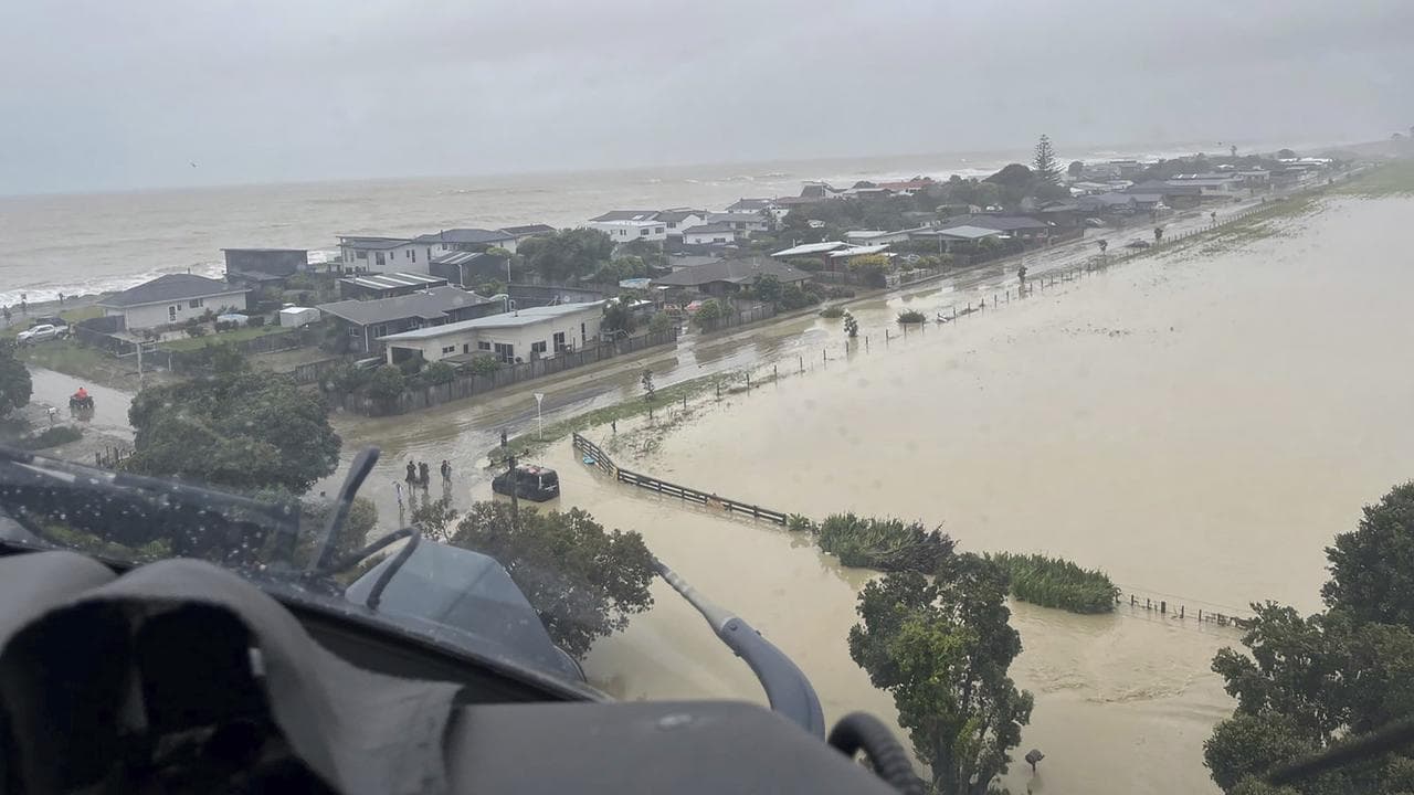 Evacuations ordered as NZ braces for Cyclone Vaianu