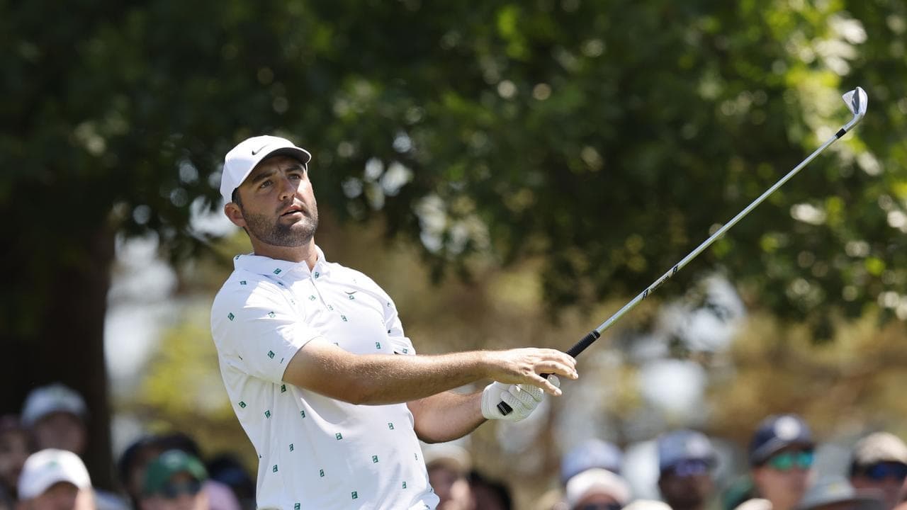 Hot Scheffler shows Masters field the way to catch Rory