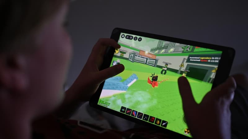 Roblox launches accounts for kids after grooming claims