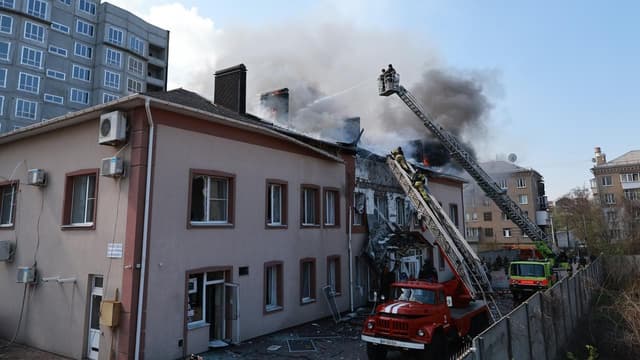 Ukraine strikes Russian chemical plant after truce