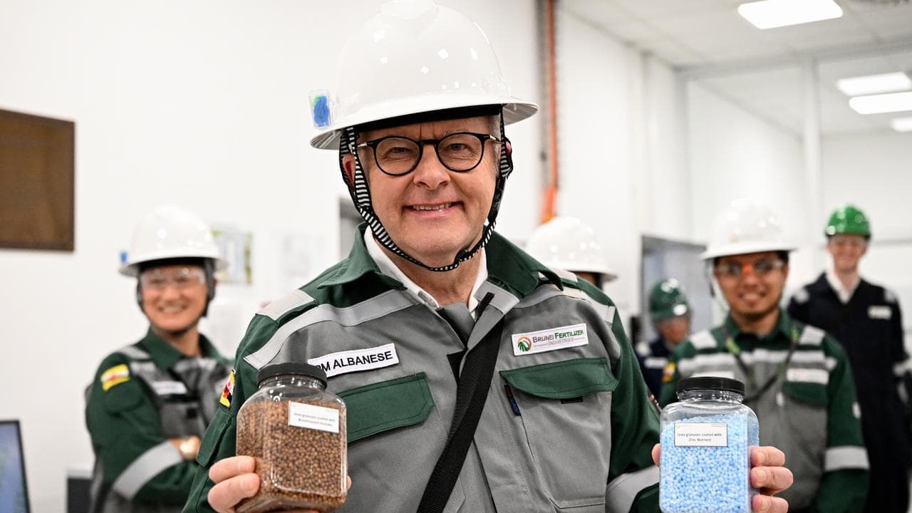 PM seeks to refine fuel deal in next stop on Asian tour