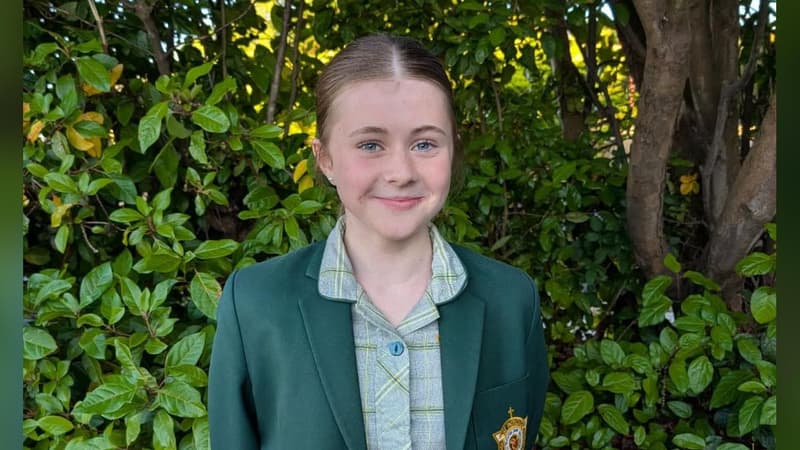 'I jumped in': selfless teenager gets lifesaving award