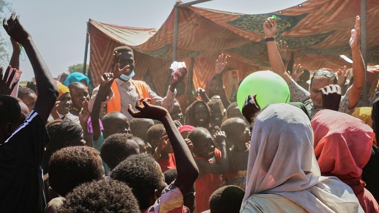 Countries pledge billions to ease Sudan hunger crisis