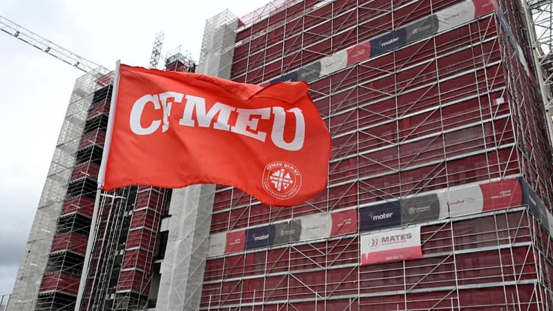 CFMEU phoned safety boss over toilet spray, probe told