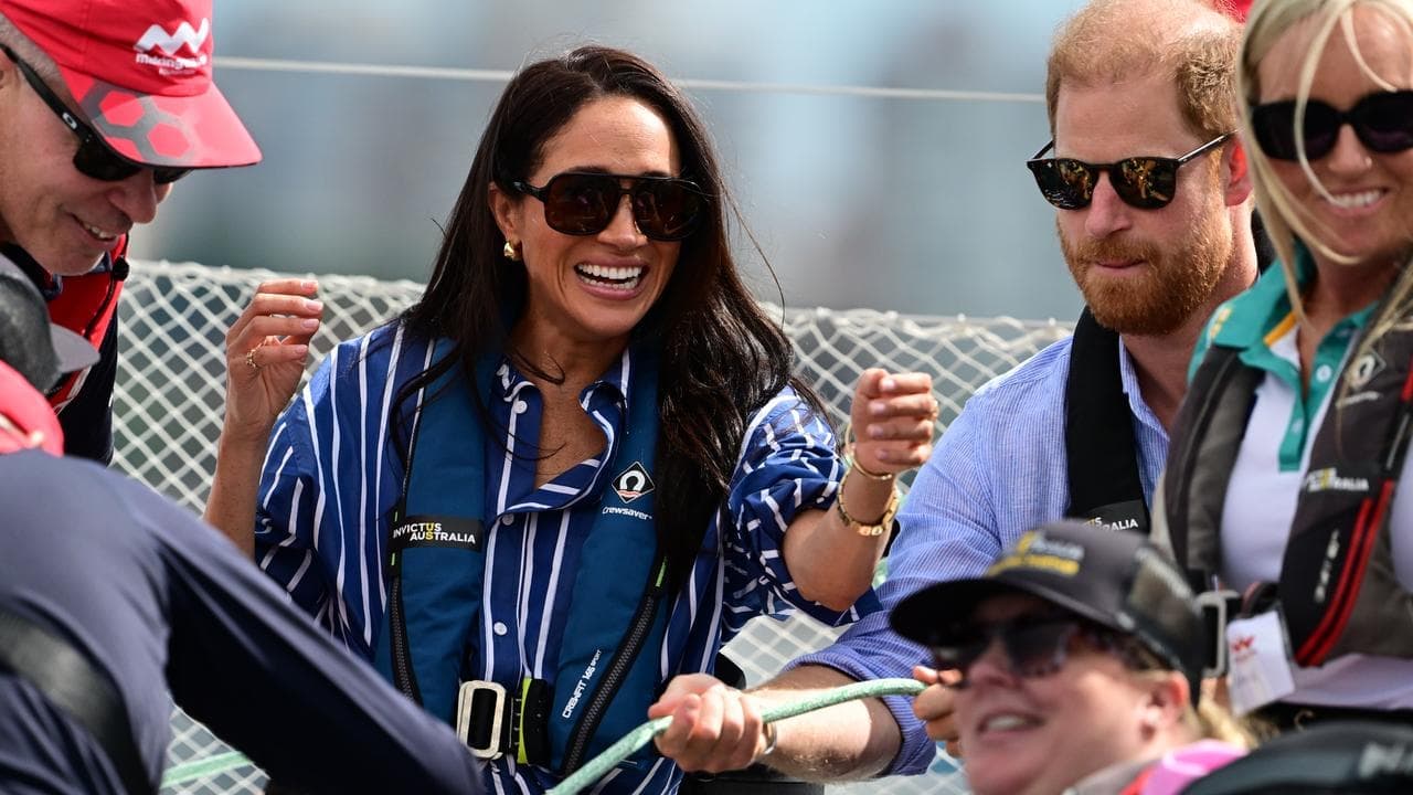 Harry and Meghan tour harbour with Invictus athletes