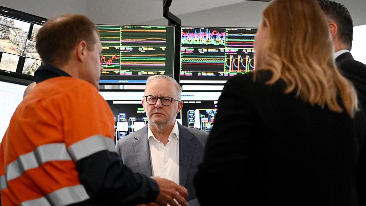 Fuel security level unchanged despite blaze at refinery