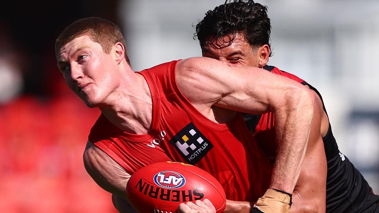 'Chook lotto': Hardwick unloads after Bombers escape