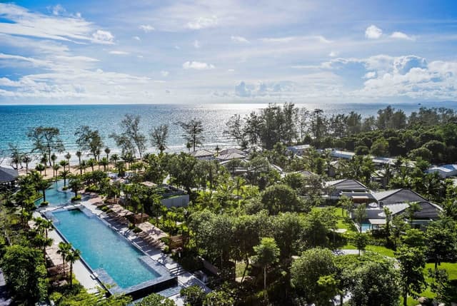 From Tourism to Trade: Crowne Plaza Phu Quoc Starbay Sets the Stage for APEC 2027