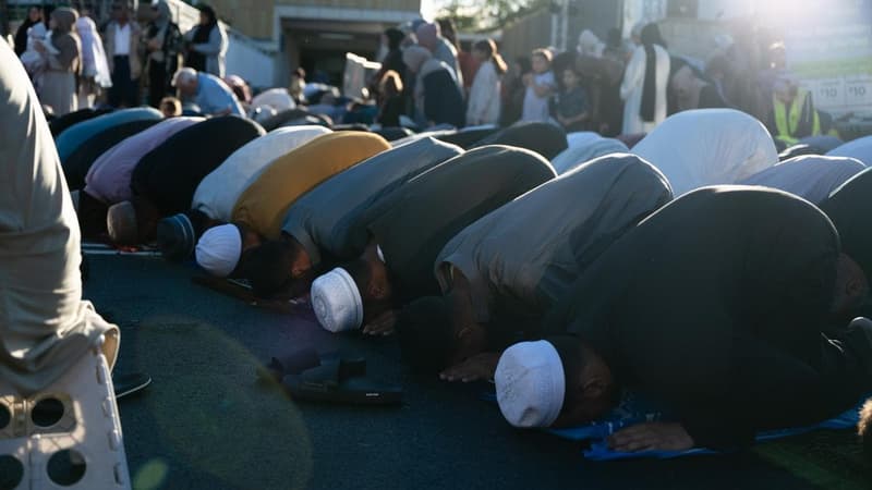 Japan mosque and burqa ban claims are false