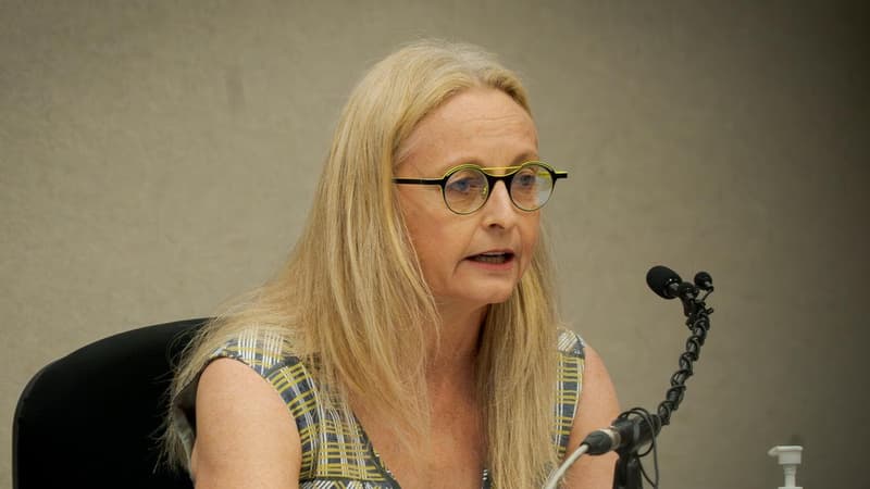 Ambos locked out after triple-zero call, coroner told