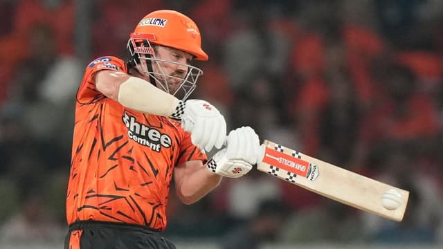 'Travishek' lays platform for Sunrisers fireworks