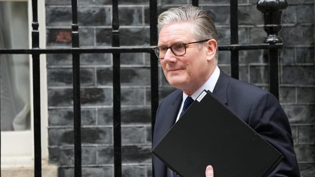 Starmer under pressure over Mandelson vetting scandal