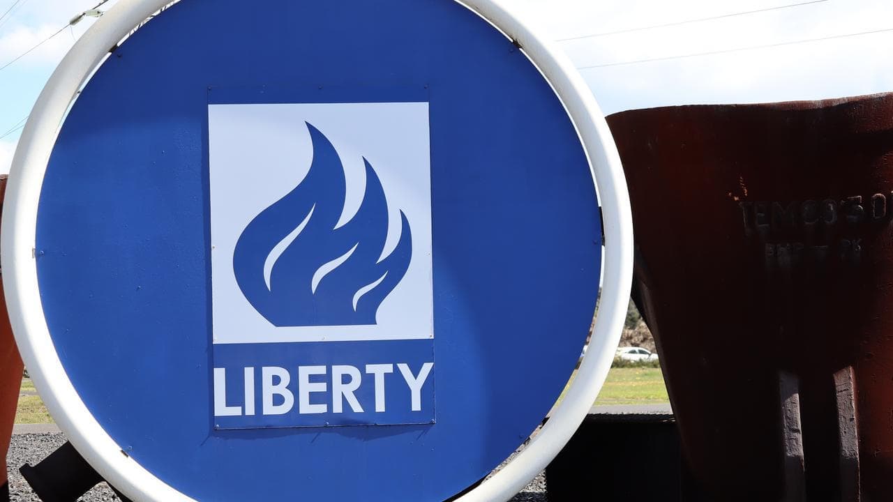 Smelter's wage lifeline fails to allay viability fears