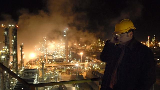 Russian oil pipeline reopening unblocks EU loan