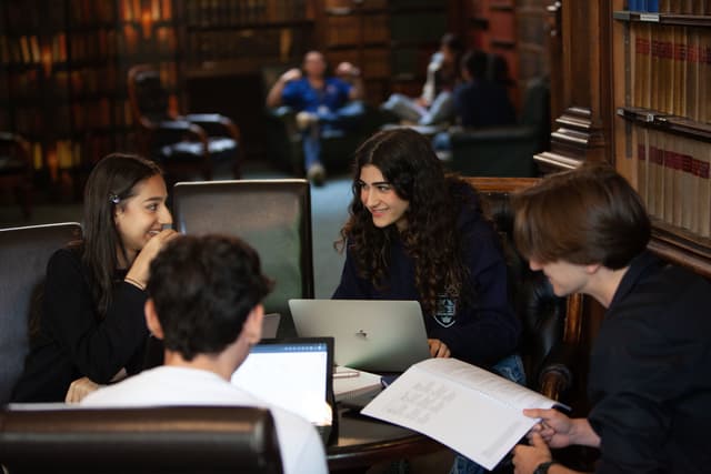 Oxford Royale Academy Partners with MIT to Bring AI Education to Summer School Students