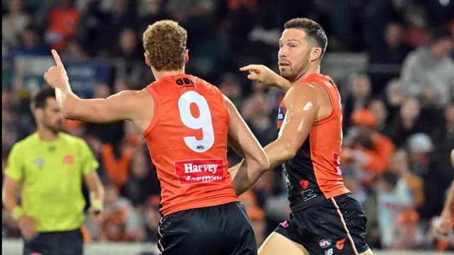 Clarkson blasts AFL technology as Giants down Kangaroos