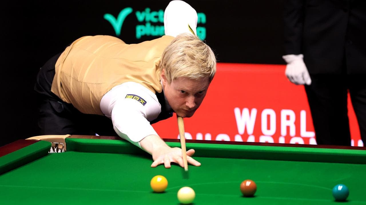 Aussie through to snooker worlds quarters, top seed out