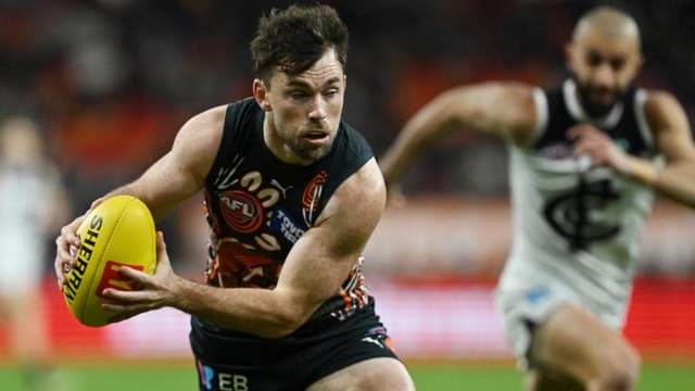 Giants play it safe as Daniels makes up for lost time