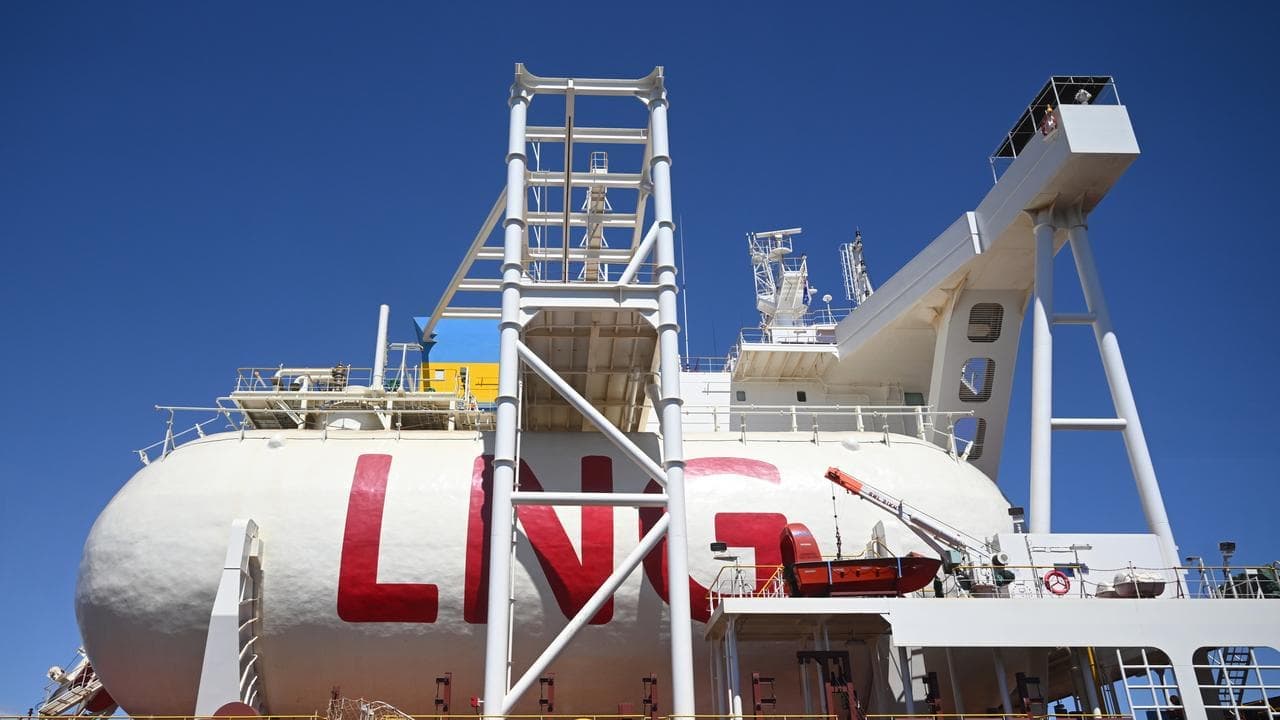 Export tax push runs out of gas as budget hopes dashed