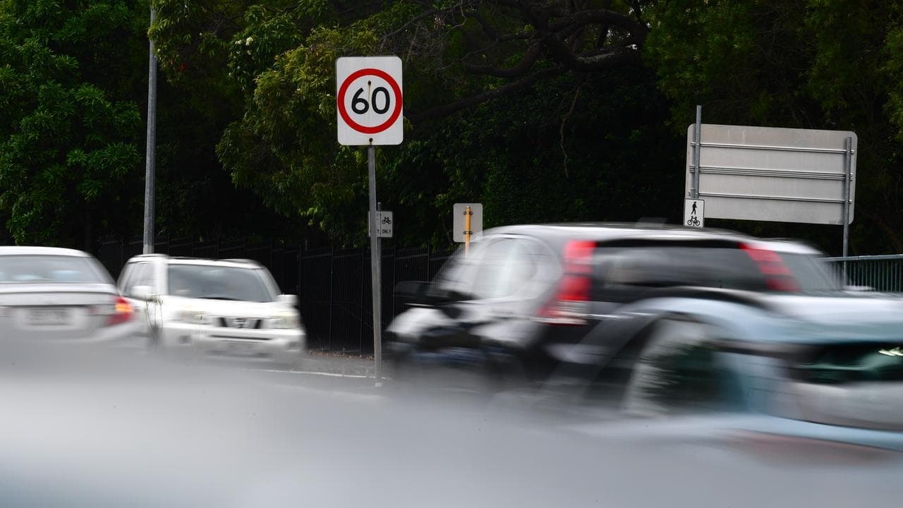 Signs point to bumpy road for motorists in fuel crisis