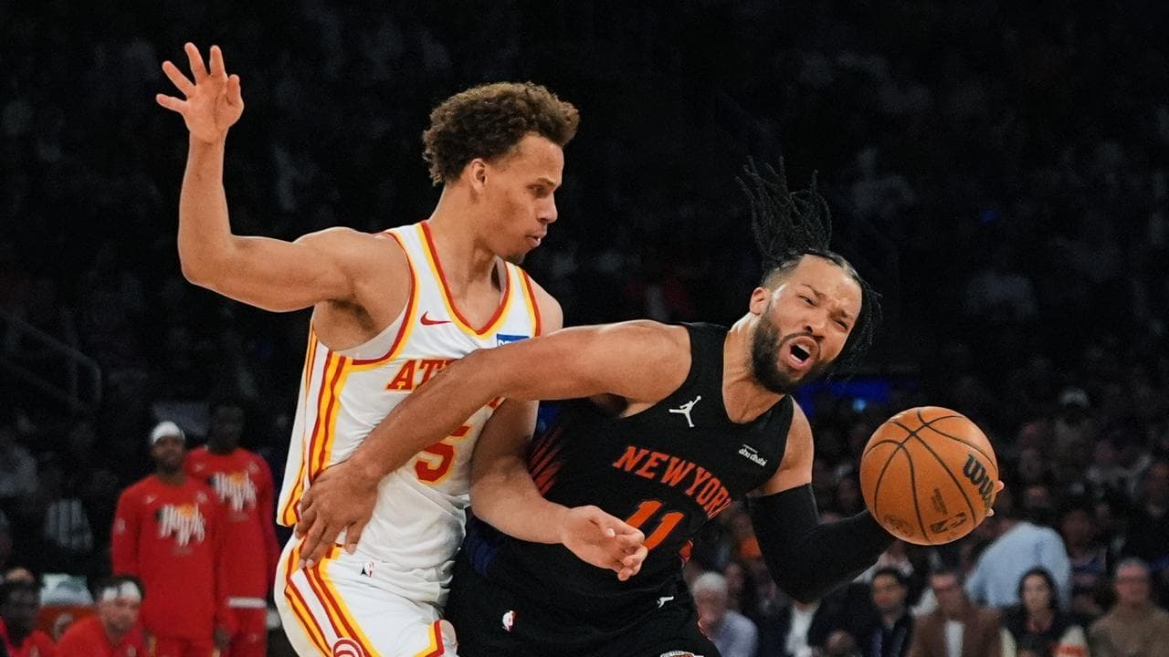 Daniels' Hawks on the ropes as Knicks cut loose