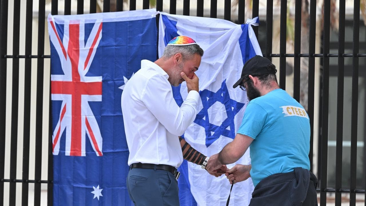 Security agencies in Bondi royal commission spotlight