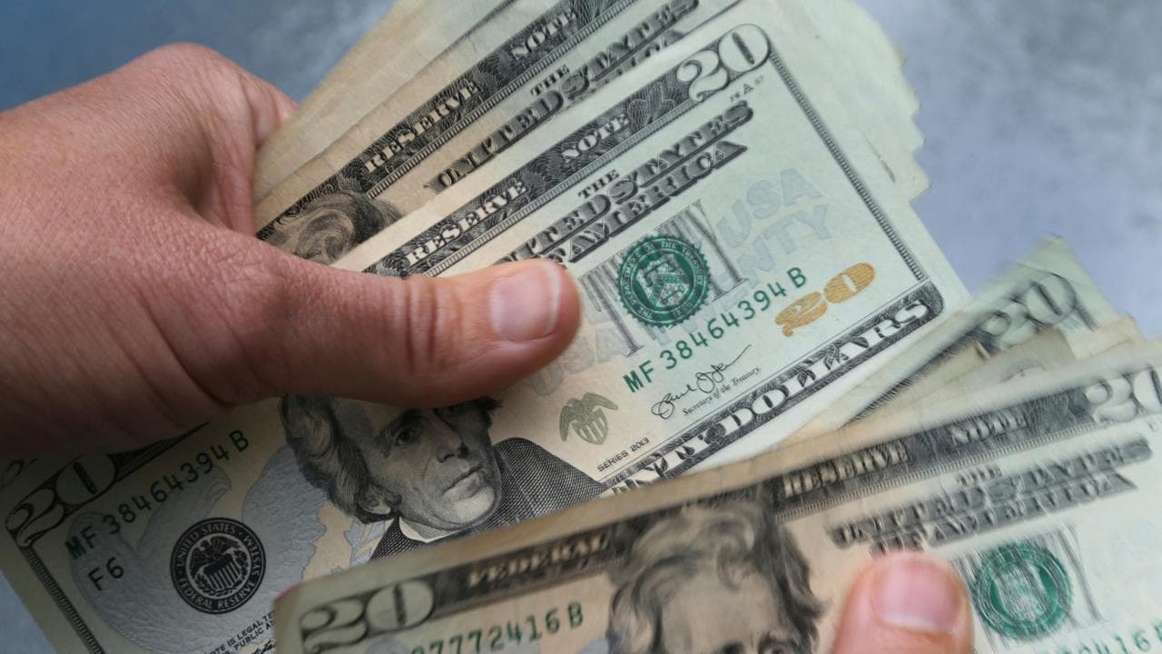 US Fed holds rates, three members dissent on ease bias