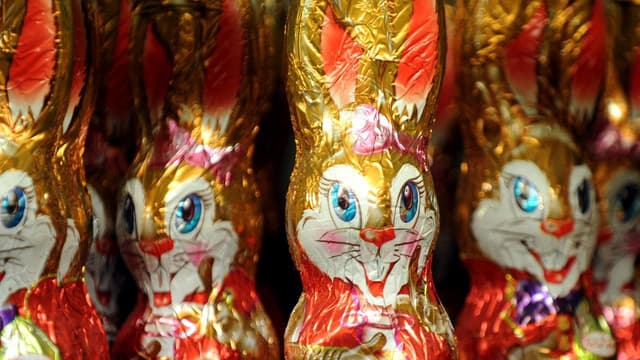Big bunnies and grog sales take a wartime shopping hit