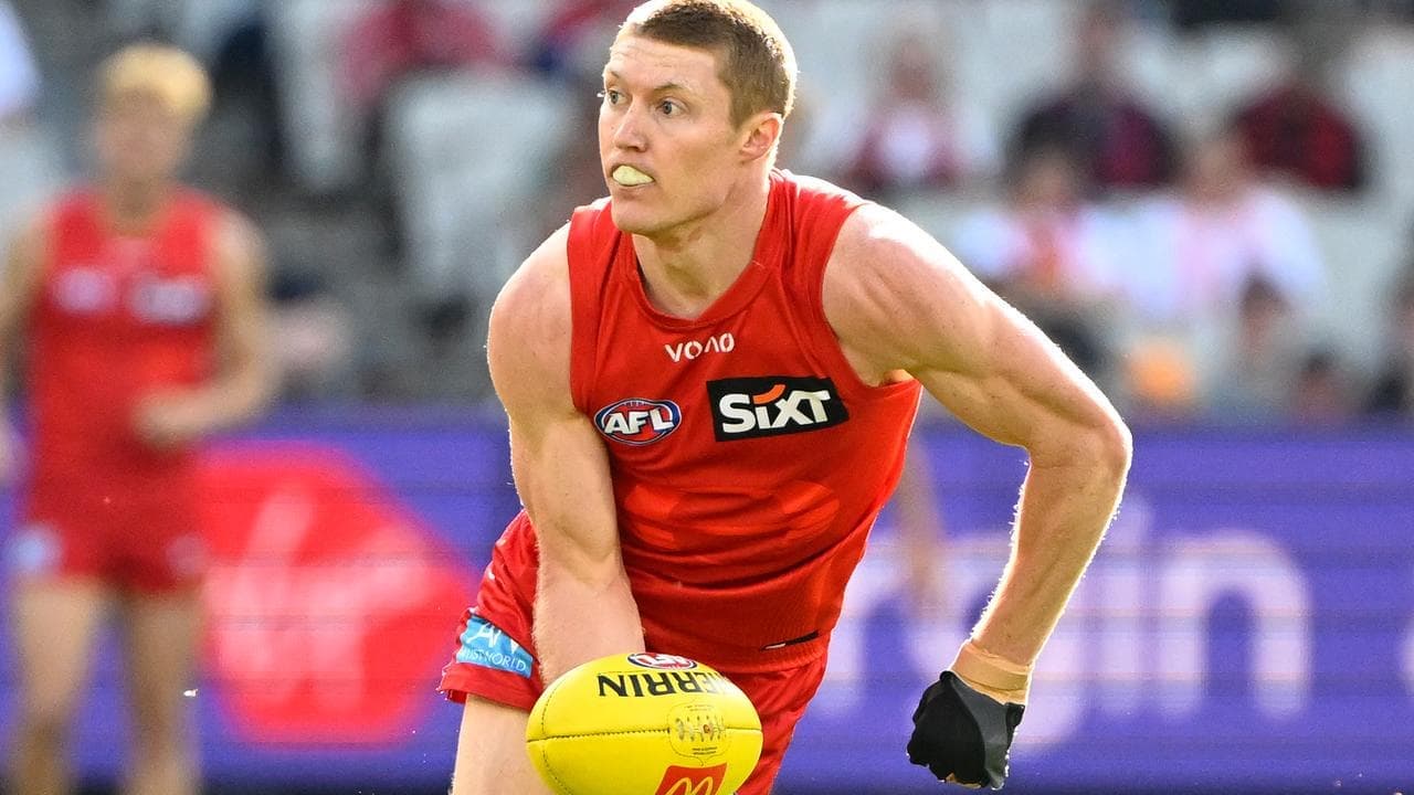 Brownlow medallist Matt Rowell to miss GWS clash