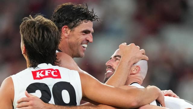 Pies back record-breaker Pendlebury's golden guernsey