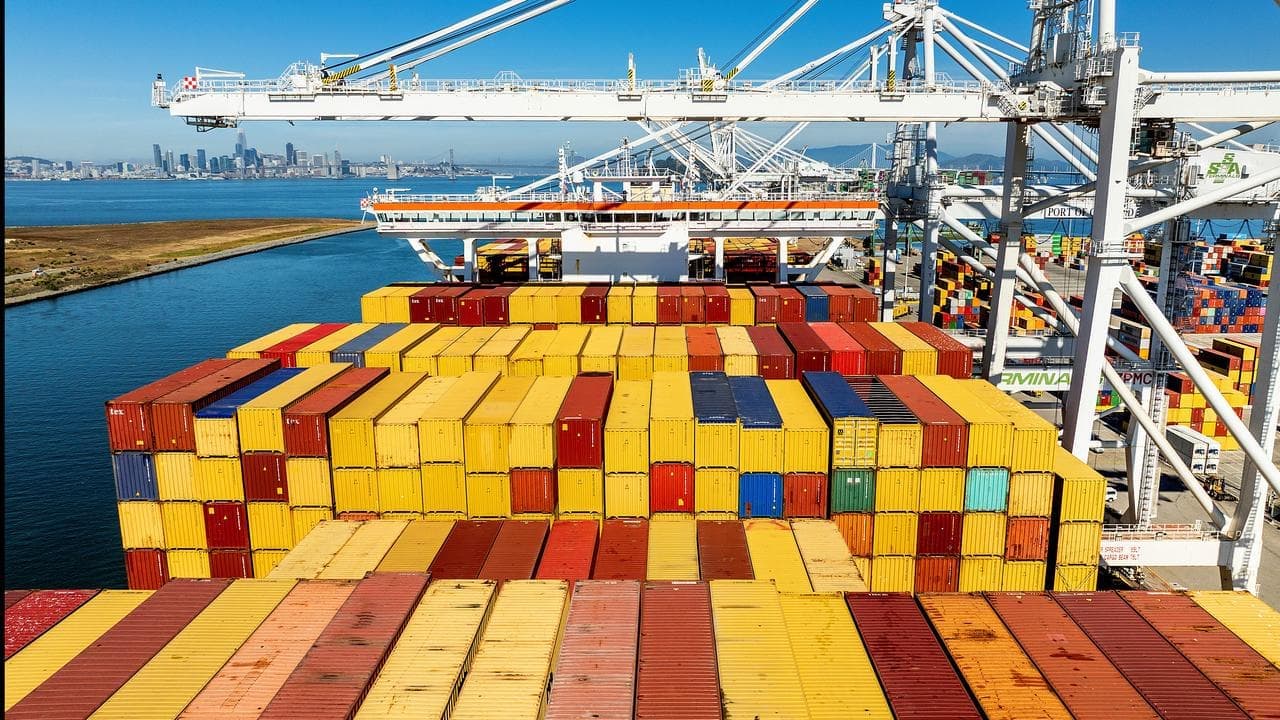 Narrow block: court rules Trump global tariffs illegal