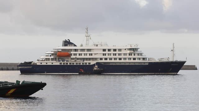 Australians last to leave virus-stricken cruise ship