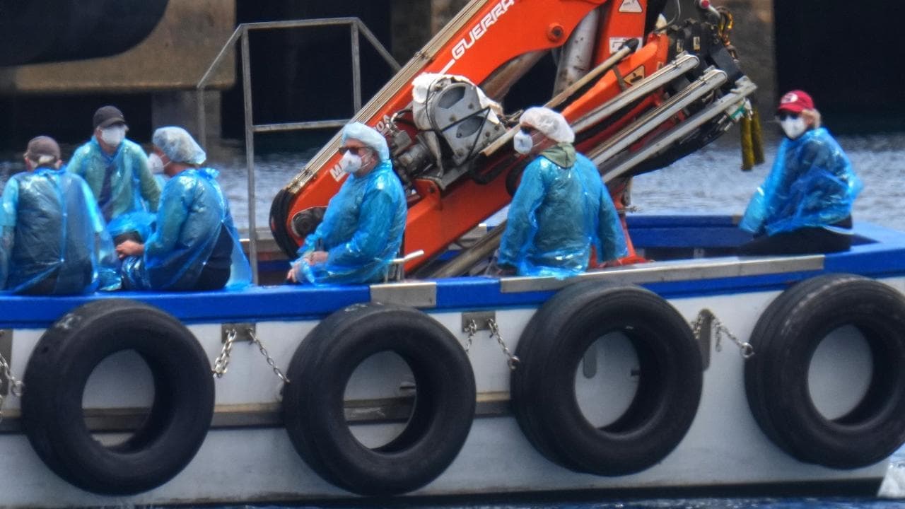 'No apology': quarantine for Aussies on virus-hit ship