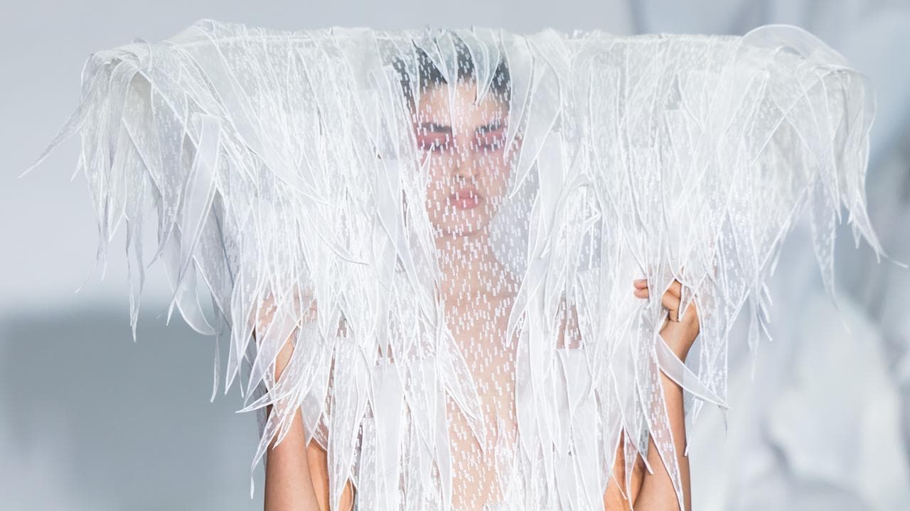 Designer makes triumphant runway return at fashion week