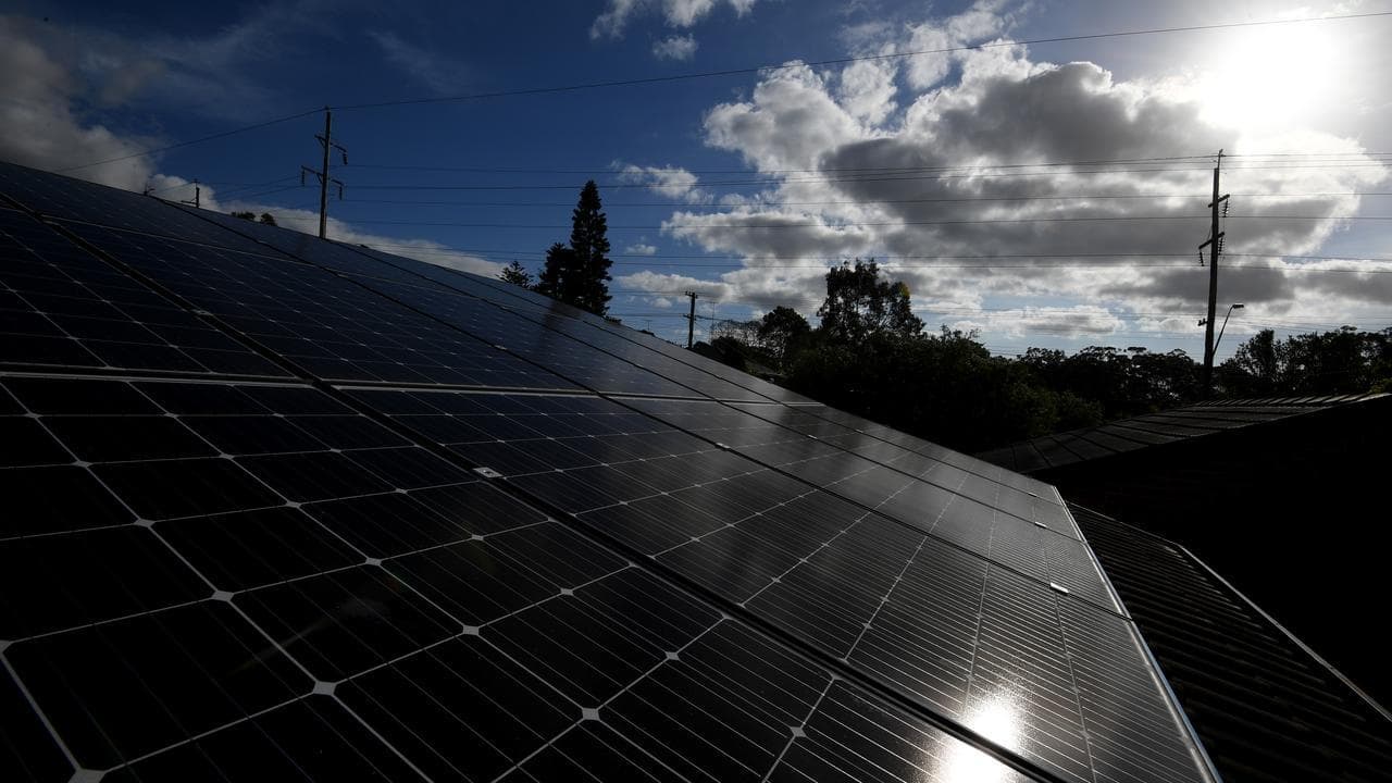 Budget lacks energy for big renewable project reforms