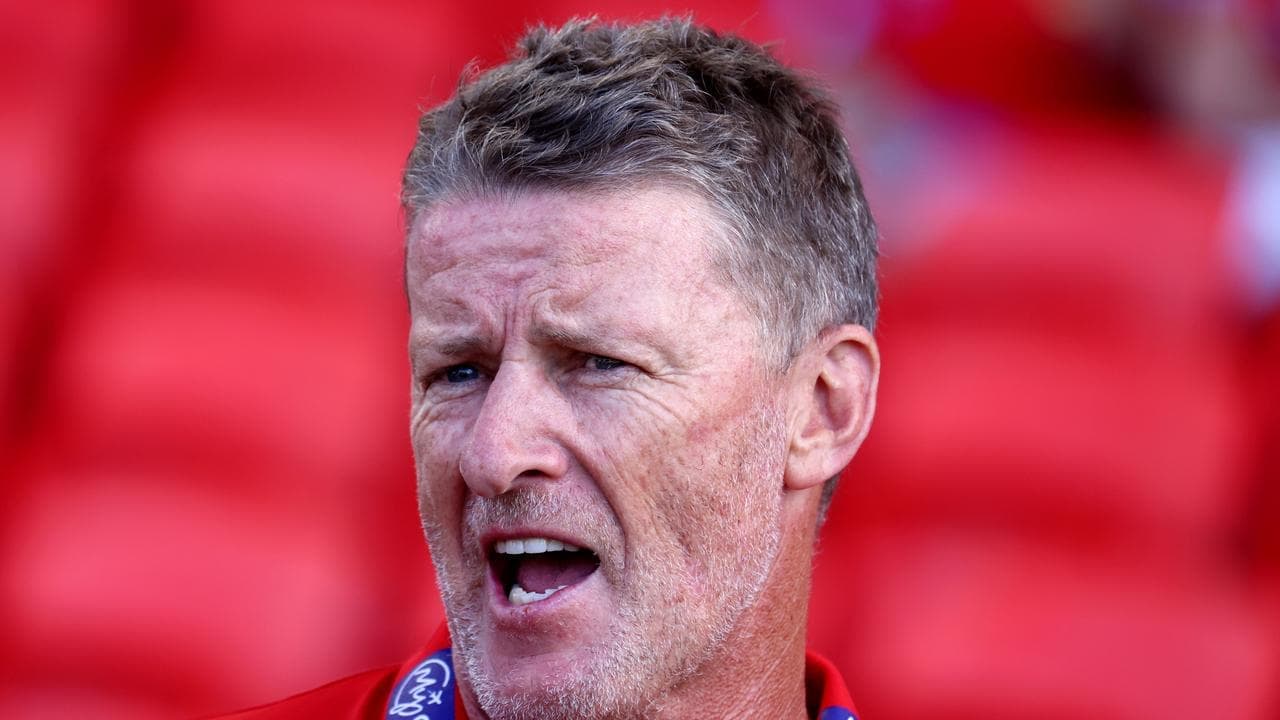 Hardwick blasts gambling criticism, deflects to AFL