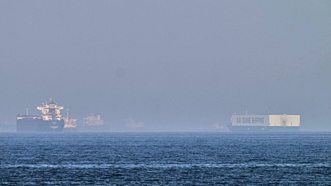 Attacks on ship near strait as Trump, Xi discuss Iran