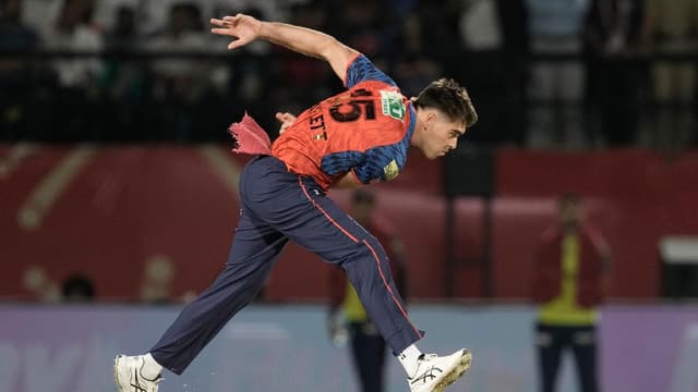 Aussie death-over misery as Ponting's Kings lose again