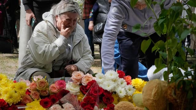 Zelenskiy rages at Russia after deadly strike in Kyiv